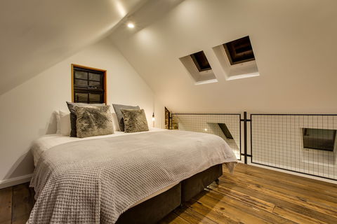 White Room Apartments - Accommodation Fremantle 6
