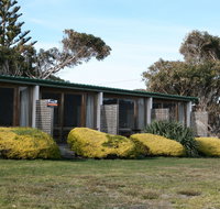 Seaview Holiday Park and  Hostel - Accommodation Fremantle