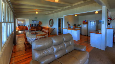 Stanley View Beach House - Accommodation Fremantle 1