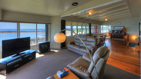 Stanley View Beach House - Accommodation Fremantle 2