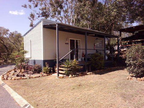Silver Wattle Caravan Park - Accommodation Fremantle 6
