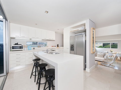 The Penthouse At Little Beach - Accommodation Fremantle 1