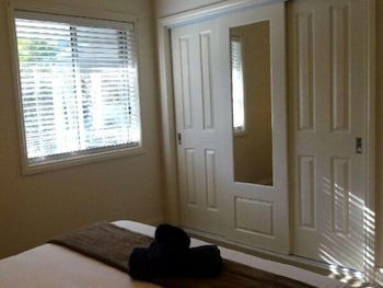 Ironbark - Deluxe Family Townhouse - Accommodation Fremantle 2
