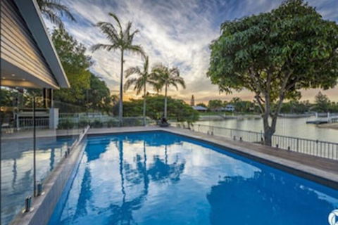 Casa Royale - Accommodation Fremantle 0