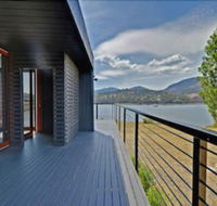 Amazing Unique Five-Star Waterfront Retreat - Accommodation Fremantle