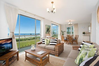 King Tide - Accommodation Fremantle 0