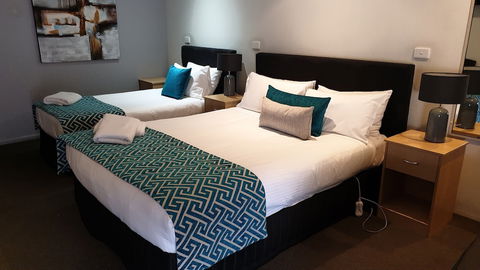 Tenterfield Tavern And Motor Inn - Accommodation Fremantle 1