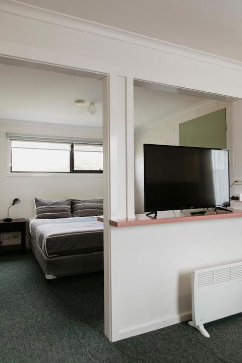 Anchor Wheel Motel - Accommodation Fremantle 6