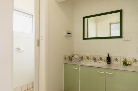 Anchor Wheel Motel - Accommodation Fremantle 4