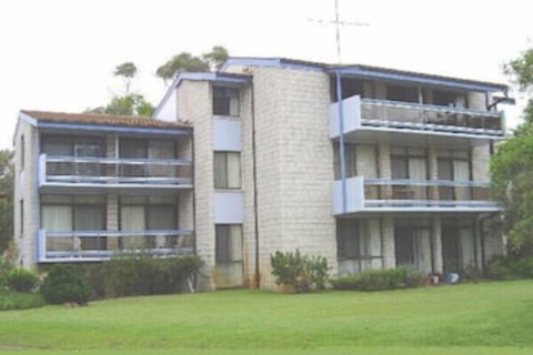 Villa Ellisa, Unit 5/10 Columbia Close - Accommodation Fremantle 0