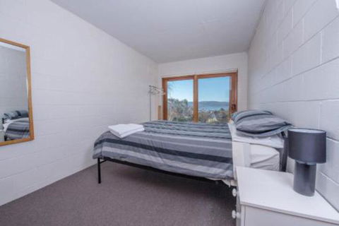 Alpine Apartment Great Location With Views Of Lake Jindabyne - Accommodation Fremantle 2