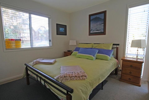 Beach Shack On The Lagoon - Accommodation Fremantle 2