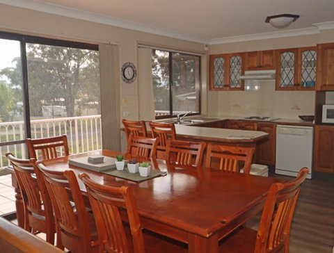 Hill Top Water & Bush Views - Accommodation Fremantle 4