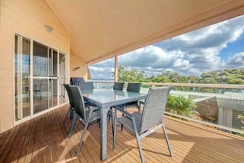 Moy At Nelson Bay, 2/30 Thurlow Avenue - Accommodation Fremantle 0