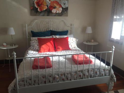 Art Deco Cottage - Accommodation Fremantle 3