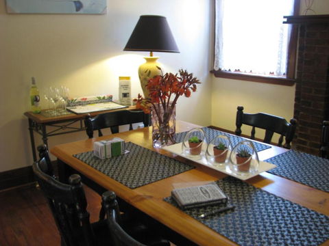 Art Deco Cottage - Accommodation Fremantle 4