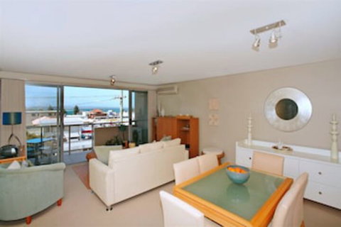 Bayview Apartments, Unit 7/42 Stockton Street - Accommodation Fremantle 0