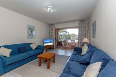 Radburn Unit 3 17 Ondine Close - Accommodation Fremantle 0