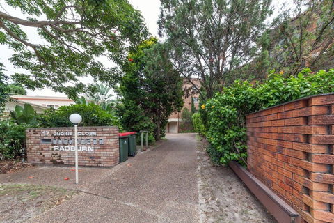 Radburn Unit 3 17 Ondine Close - Accommodation Fremantle 1