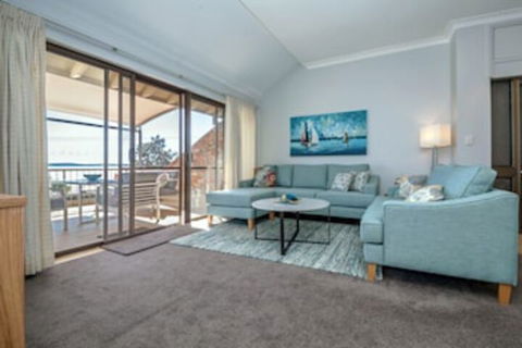 A Yachtsmans Rest, 3/37 Victoria Parade - Accommodation Fremantle 0