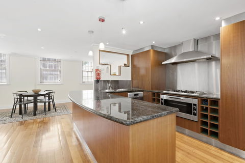 HELENA, 2BDR Fitzroy House - Accommodation Fremantle 4