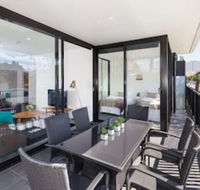 Executive 3 br Caulfield North - Accommodation Fremantle