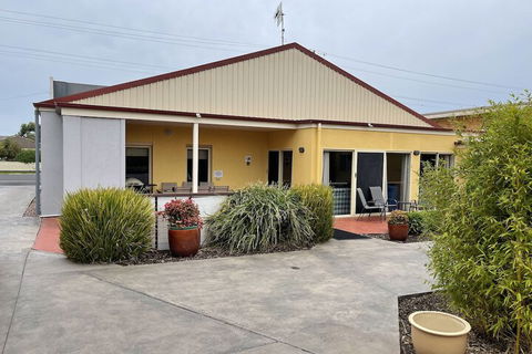 Austral Place 88 Via Merri River - Accommodation Fremantle 4
