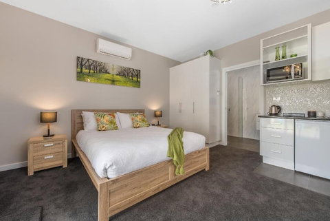 The Wellington Bed & Breakfast - Accommodation Fremantle 5