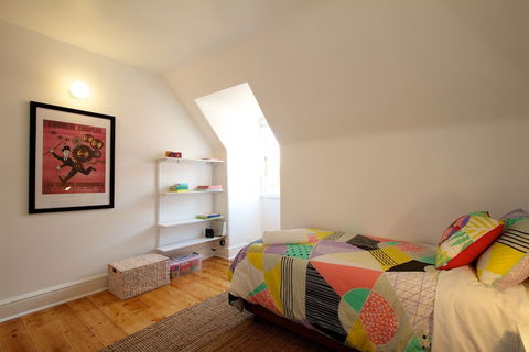Strahan House - Accommodation Fremantle 1
