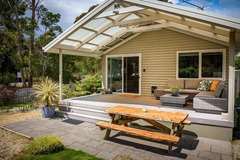 Adventure Bay Holiday Home - Accommodation Fremantle 6
