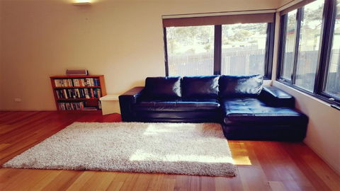 Architecturally Designed Beach House - Accommodation Fremantle 3