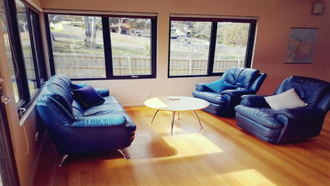 Architecturally Designed Beach House - Accommodation Fremantle 6