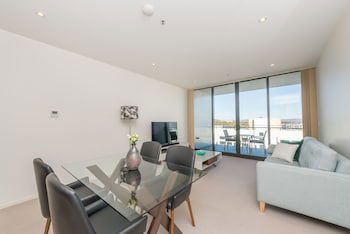 Accommodate Canberra - Manhattan - Accommodation Fremantle 3