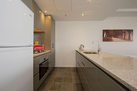 Accommodate Canberra - Manhattan - Accommodation Fremantle 4