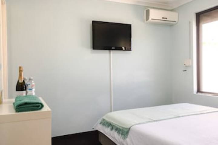 Beechboro WA Accommodation Fremantle