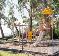 Burraneer at Corlette - Accommodation Fremantle