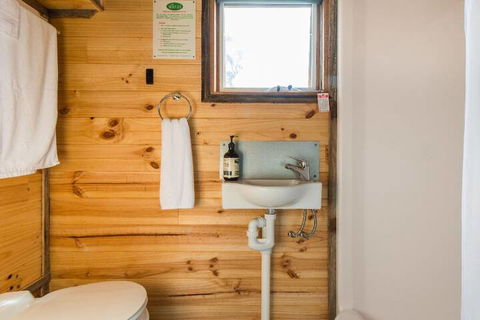 Live Big In The Gurdies Tiny House With A View - Accommodation Fremantle 3