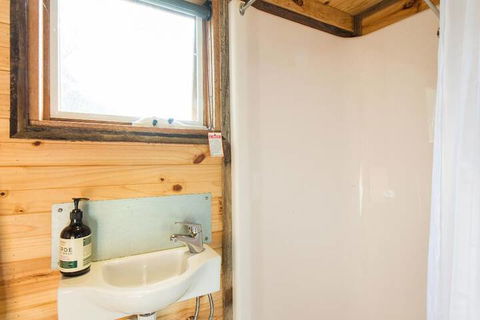 Live Big In The Gurdies Tiny House With A View - Accommodation Fremantle 4