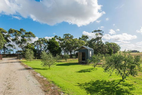 Live Big In The Gurdies Tiny House With A View - Accommodation Fremantle 7