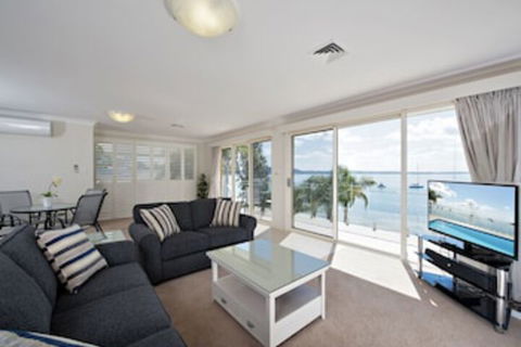 Soldiers Point Road 245 Wanda View - Accommodation Fremantle 0