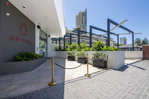 Arise Ruby Gold Coast - Accommodation Fremantle 2