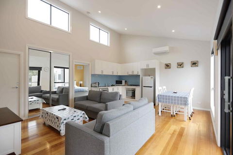 Apollo Bay Seal Apartments - Accommodation Fremantle 3