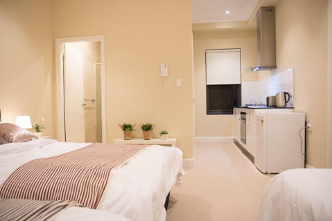 T & M HOUSE - Accommodation Fremantle 2