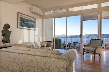 Sandy Bay Sensation - Accommodation Fremantle 1