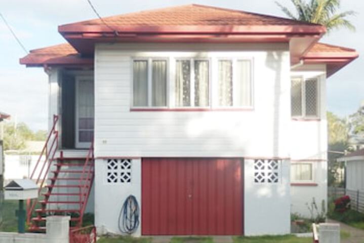Lota QLD Accommodation Fremantle
