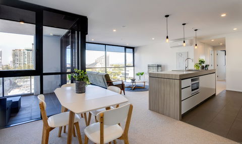 Qube Broadbeach - Accommodation Fremantle 4