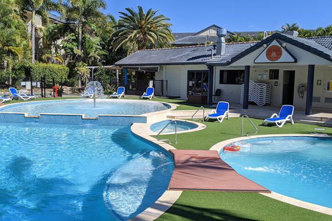 Gold Coast Family Apartment - Accommodation Fremantle 4