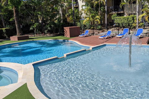 Gold Coast Family Apartment - Accommodation Fremantle 3