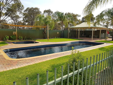 CluBarham Golf Resort - Accommodation Fremantle 2