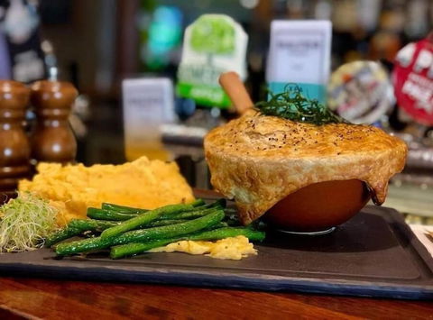 The Bowral Hotel - Accommodation Fremantle 5